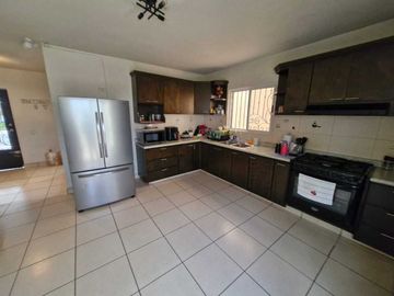 CASA EN VENTA RINCON DE DOS RIOS, GUADALUPE