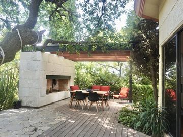 ¡Como Nueva! Casa con Jardín Privado en Zona Esmeralda