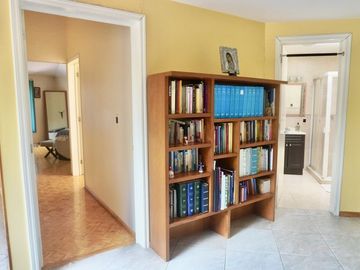 ¡Como Nueva! Casa con Jardín Privado en Zona Esmeralda