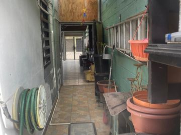 SE VENDE casa dos pisos con ampliaciones en El Campanario Mexicali