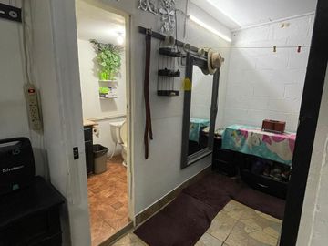 SE VENDE casa dos pisos con ampliaciones en El Campanario Mexicali