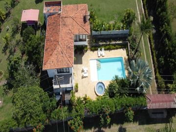Se Vende Finca En Pavitas, La Cumbre, Valle Del Cauca