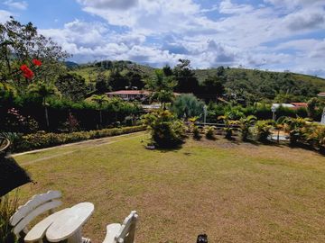 Se Vende Finca En Pavitas, La Cumbre, Valle Del Cauca