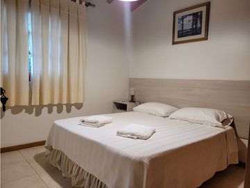 REALTYPLUS VENDE EXCELENTE CASA EN 6° SECCIÓN, CIUDAD,MZA