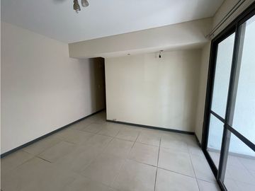 RealtyPlus Vende Departamento en Av San Martin