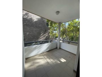 RealtyPlus Vende Departamento en Av San Martin