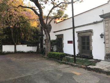 SE VENDE AL NORTE, COL. RANCHO CORTES, CUERNAVACA, MOR.