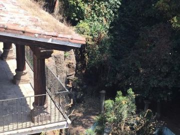 SE VENDE AL NORTE, COL. RANCHO CORTES, CUERNAVACA, MOR.