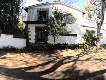 SE VENDE AL NORTE, COL. RANCHO CORTES, CUERNAVACA, MOR.