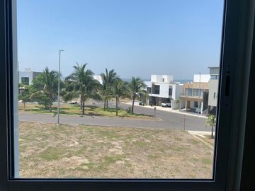 CASA EN VENTA EN FRACCIONAMIENTO LOMAS DE LA RIOJA, RIVIERA VERACRUZANA, ALVARADO, VERACRUZ