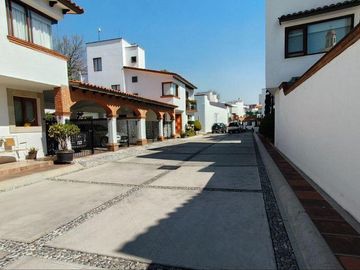 CASA EN VENTA CALACOAYA, HERMOSOS ACABADOS, EXCLUSIVO CONDOMINIO