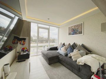 Departamento exterior en venta en Five, Bosque Real, Huixquilucan