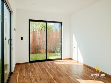 Casa en venta el Parque Foresta, con recrámara en planta baja
