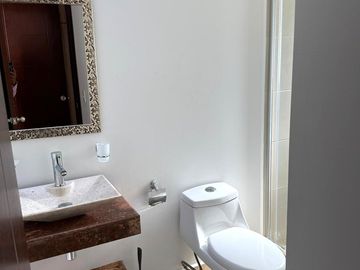 Renta Casa Amueblada en Condominio Jiutepec, Morelos