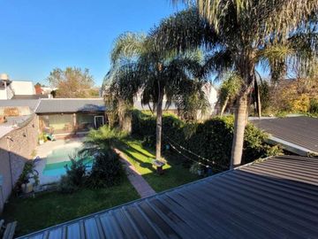 Casa en venta en Villa Luzuriaga