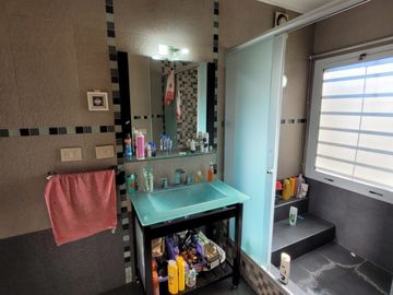 Casa en venta en Villa Luzuriaga