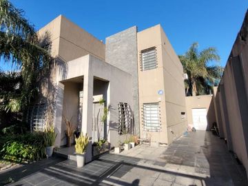Casa en venta en Villa Luzuriaga