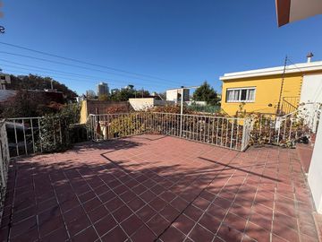 venta de casa 4 habitaciones barrio Bombal