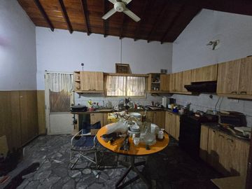 MULTIFAMILIAR Tres casas mismo terreno