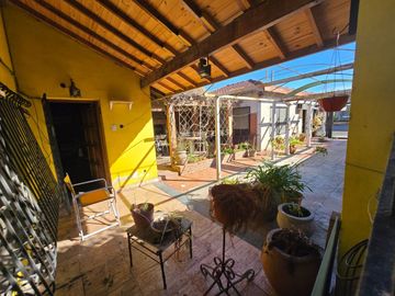MULTIFAMILIAR Tres casas mismo terreno