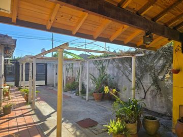 MULTIFAMILIAR Tres casas mismo terreno