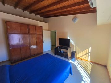 MULTIFAMILIAR Tres casas mismo terreno