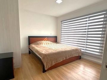 Hermosa y Moderna Casa Nueva en Cuenca Sector El Valle 5 Dorm 3,5 Baños