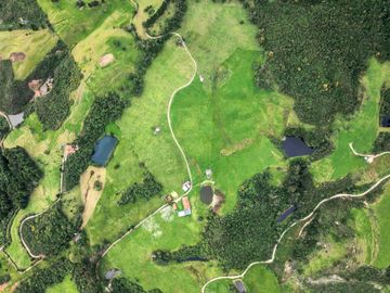 Hacienda en Venta en Tarqui, Cuenca, Azuay - 64,8 Hectareas - Hacienda Ganadera