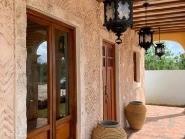 VENTA QUINTA COLONIAL con amenidades modernas en Valladolid, rodeado de cenotes