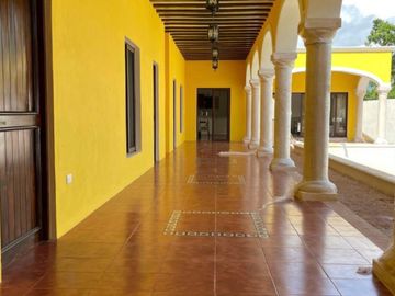 VENTA QUINTA COLONIAL con amenidades modernas en Valladolid, rodeado de cenotes