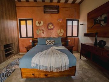 VENTA QUINTA COLONIAL con amenidades modernas en Valladolid, rodeado de cenotes
