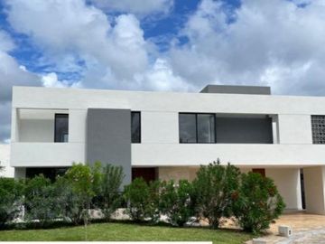Venta de residencia Privada Norte, Merida Yucatan