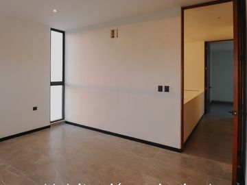Se vende Casa en privada residencial.