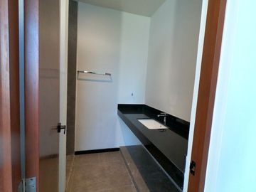 Se vende Casa en privada residencial.