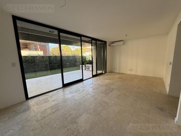 DUPLEX CON JARDIN A ESTRENAR EN VENTA Y ALQUILER EN URBANA LAS LOMAS