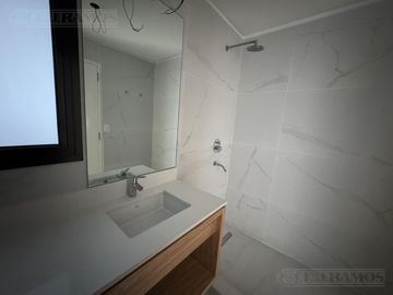 DUPLEX CON JARDIN A ESTRENAR EN VENTA Y ALQUILER EN URBANA LAS LOMAS