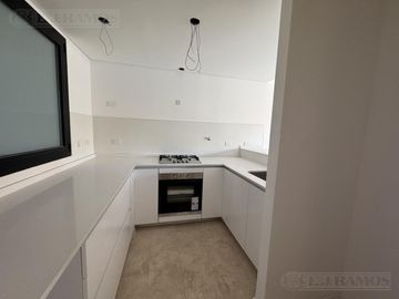 DUPLEX CON JARDIN A ESTRENAR EN VENTA Y ALQUILER EN URBANA LAS LOMAS