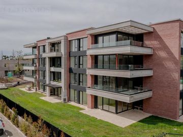 DUPLEX CON JARDIN A ESTRENAR EN VENTA Y ALQUILER EN URBANA LAS LOMAS