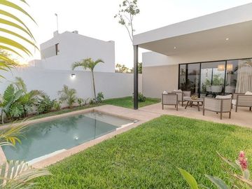 CASA EN VENTA DE UN PISO EQUIPADA EN REAL MONTEJO, MERIDA YUCATAN
