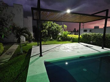 Casa en Venta en Oaxtepec, Morelos – Residencial Privado con Albercas y Áreas Ve