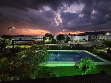 Casa en Venta en Oaxtepec, Morelos – Residencial Privado con Albercas y Áreas Ve