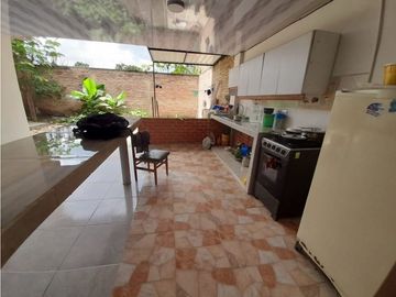 Casa de dos pisos con plancha en venta - Rozo Palmira Valle Colombia