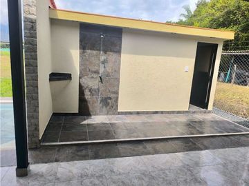 Finca nueva en venta en parcelación campestre - Santa Elena El Cerrito