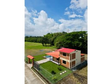Finca nueva en venta en parcelación campestre - Santa Elena El Cerrito
