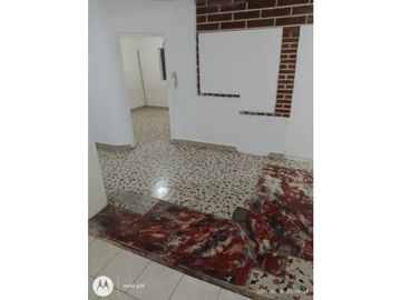 Venta de casa + apartaestudios