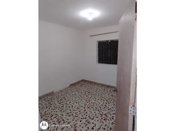 Venta de casa + apartaestudios