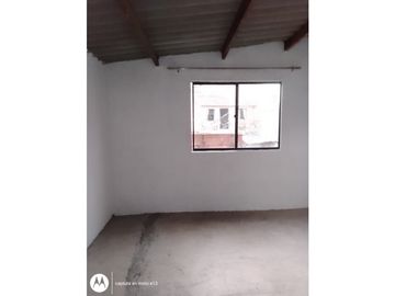 Venta de casa + apartaestudios