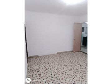 Venta de casa + apartaestudios