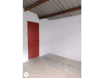 Venta de casa + apartaestudios
