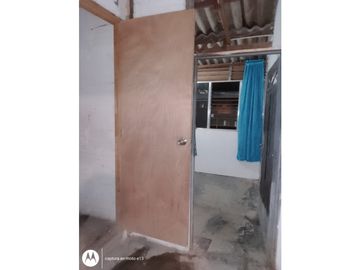 Venta de casa + apartaestudios